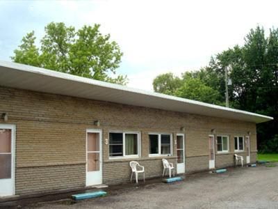 Ancaster Pleasant Stay Motel מראה חיצוני תמונה